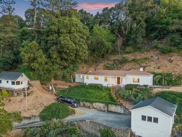 85 La Encinal, Orinda CA 94563