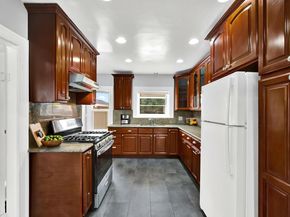 1009 106Th Ave, Oakland CA 94603
