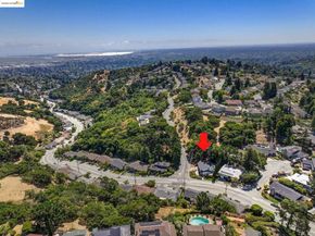 3271 Brittan Ave, San Carlos CA 94070