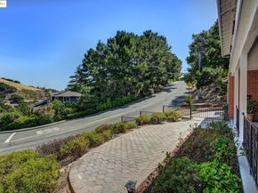 3271 Brittan Ave, San Carlos CA 94070