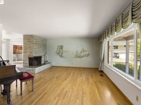 3271 Brittan Ave, San Carlos CA 94070
