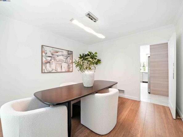 160 Moraga Way, Orinda CA 94563