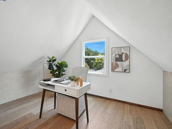 160 Moraga Way, Orinda CA 94563