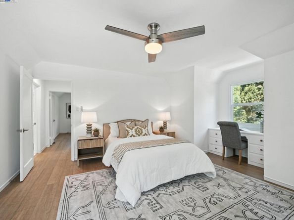 160 Moraga Way, Orinda CA 94563