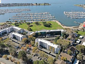 1201 Melville Square