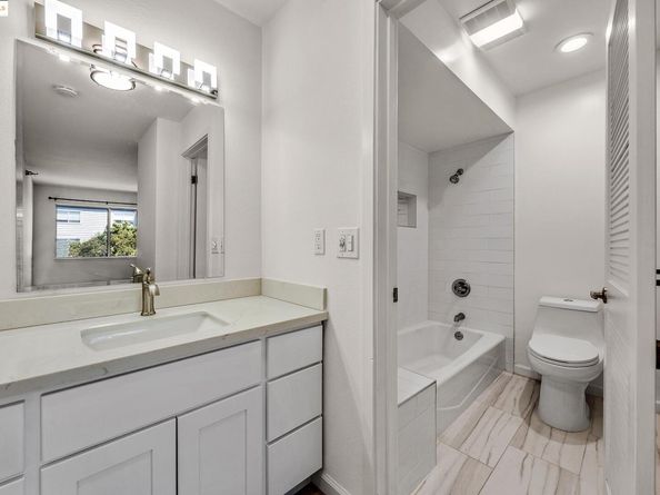 1201 Melville Square 312, Richmond CA 94804