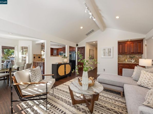 5059 Saint Patricia Ct, Concord CA 94521