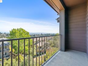 6443 Blue Rock Ct., Oakland CA 94605