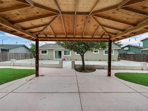 7845 Ironwood Dr, Dublin CA 94568
