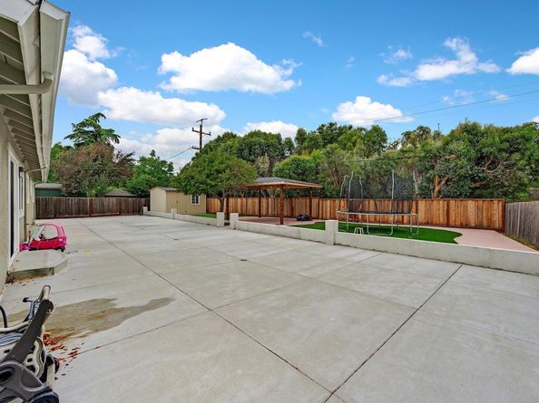7845 Ironwood Dr, Dublin CA 94568