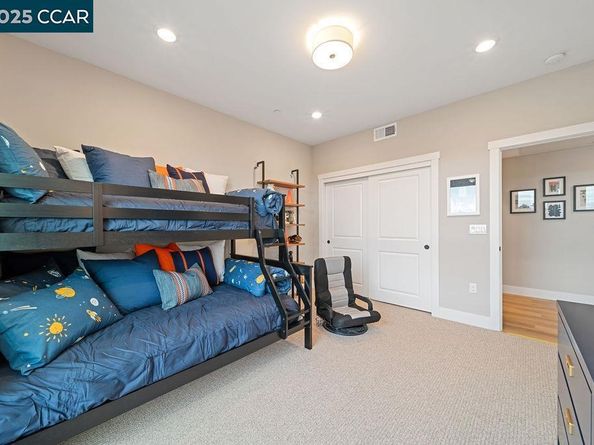 27264 Cosmo Ct, Hayward CA 94541