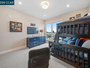 27264 Cosmo Ct, Hayward CA 94541