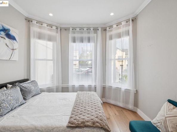 1537 Revere AVE, San Francisco CA 94124