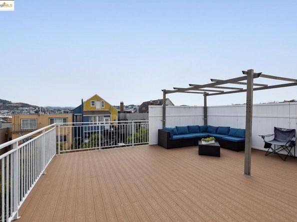 1537 Revere AVE, San Francisco CA 94124