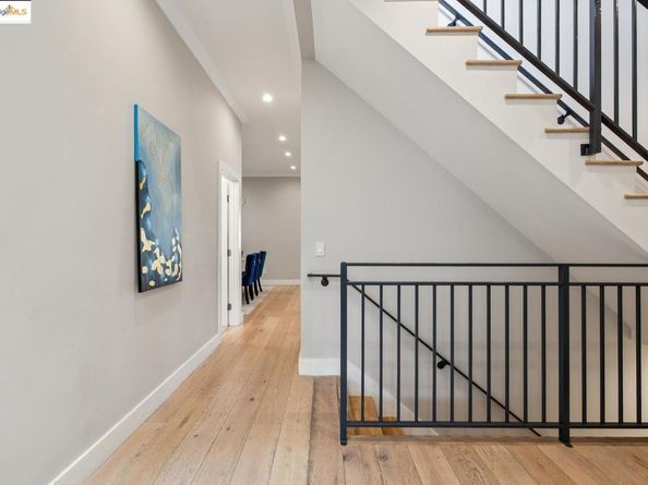 1537 Revere AVE, San Francisco CA 94124