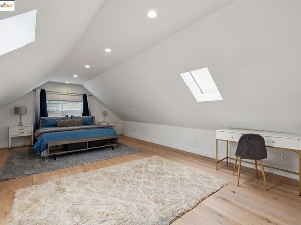 1537 Revere AVE, San Francisco CA 94124