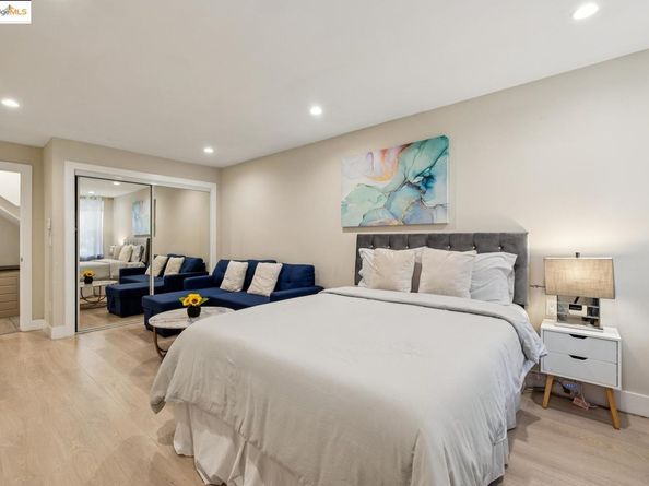 1537 Revere AVE, San Francisco CA 94124