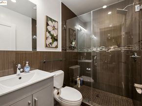 1537 Revere AVE, San Francisco CA 94124