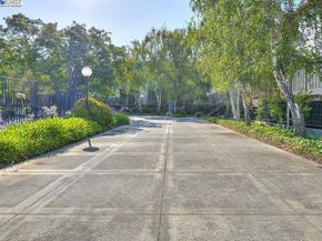 845 Woodside Way 111, San Mateo CA 94401