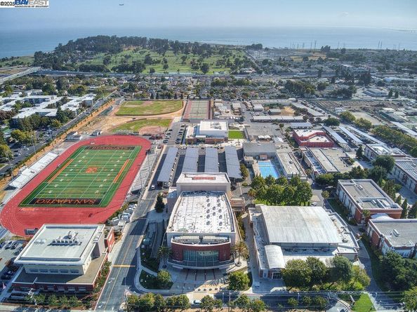 845 Woodside Way 111, San Mateo CA 94401