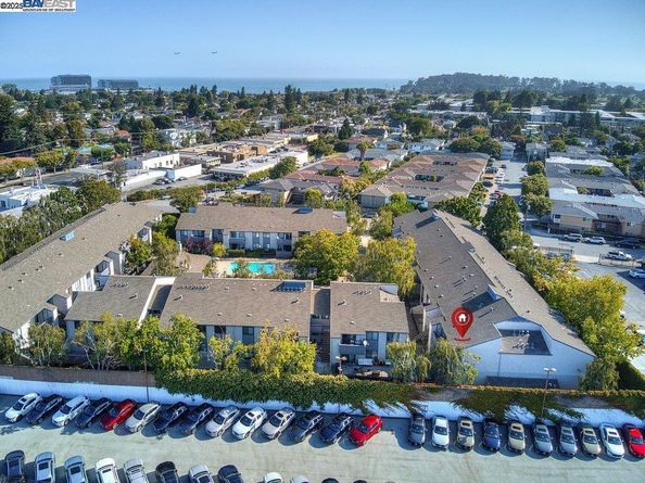 845 Woodside Way 111, San Mateo CA 94401