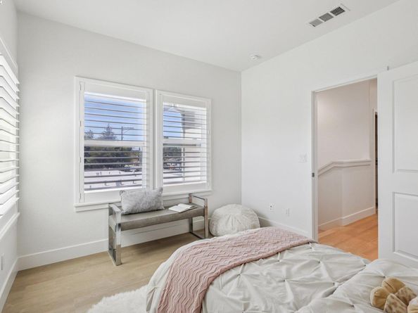 2145 Linden St, Livermore CA 94551