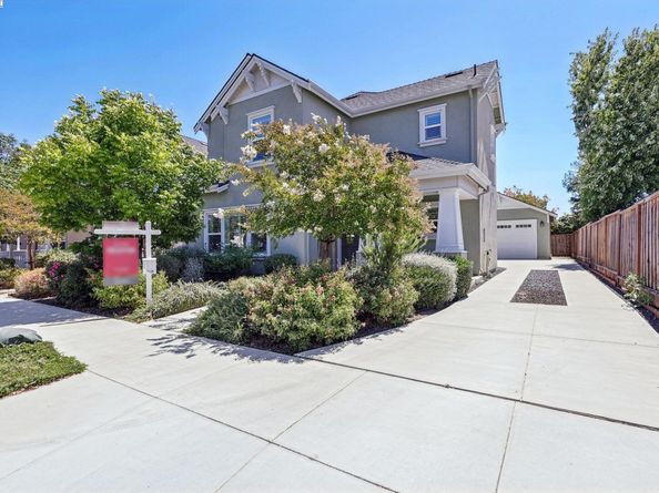 2145 Linden St, Livermore CA 94551