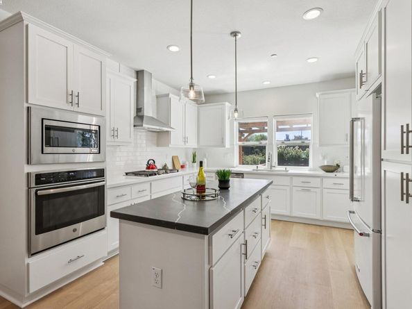 2145 Linden St, Livermore CA 94551