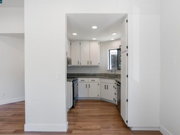 802 Dover, Hercules CA 94547
