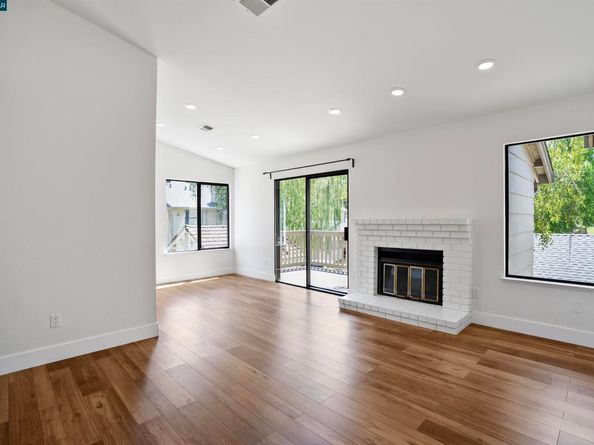 802 Dover, Hercules CA 94547