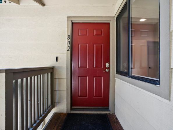 802 Dover, Hercules CA 94547