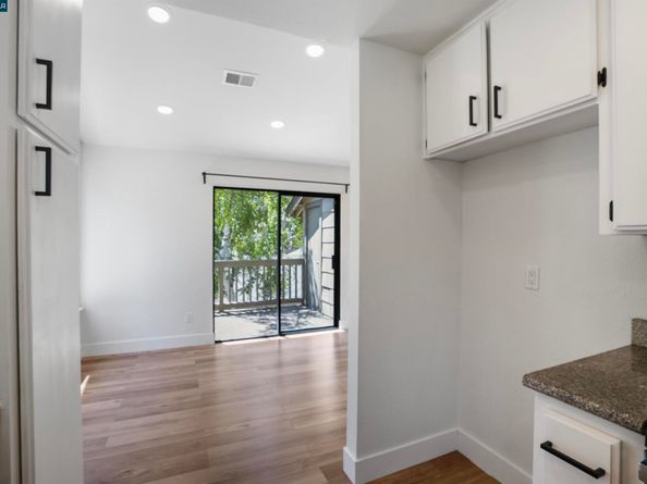 802 Dover, Hercules CA 94547