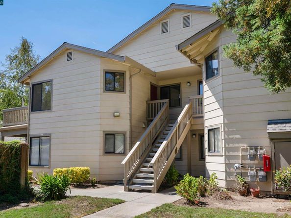 802 Dover, Hercules CA 94547