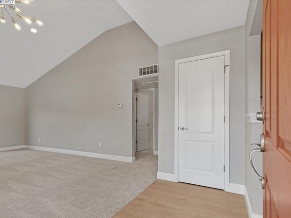 125 Reflections Dr 21, San Ramon CA 94583