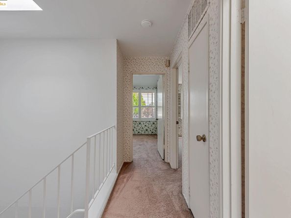 1160 Marianas Ln, Alameda CA 94502