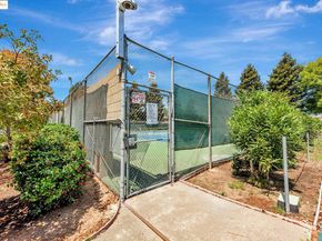 1160 Marianas Ln, Alameda CA 94502