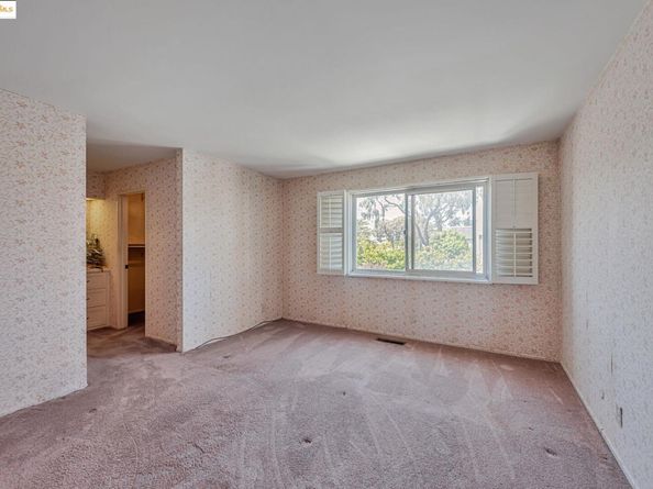 1160 Marianas Ln, Alameda CA 94502