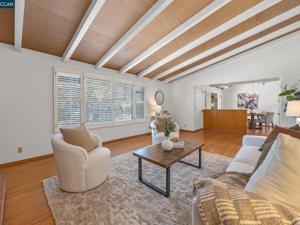 2101 Hillview Dr, Walnut Creek CA 94596