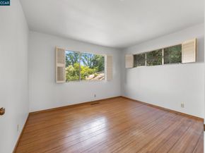2101 Hillview Dr, Walnut Creek CA 94596