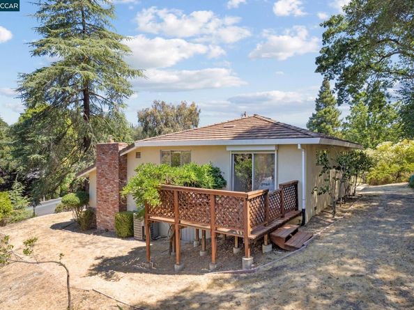 2101 Hillview Dr, Walnut Creek CA 94596