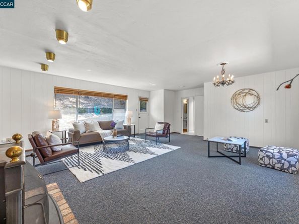2101 Hillview Dr, Walnut Creek CA 94596