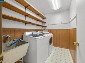 2101 Hillview Dr, Walnut Creek CA 94596