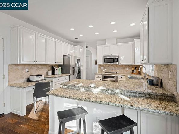 1 Lupine Ln, San Ramon CA 94583