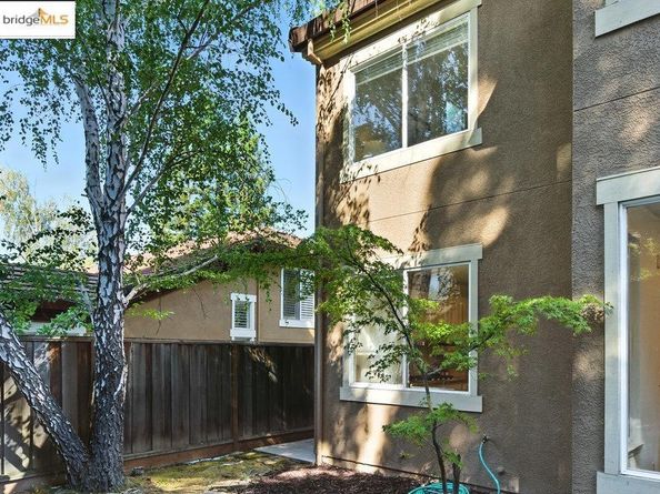 205 Dandelion Ln, San Ramon CA 94582