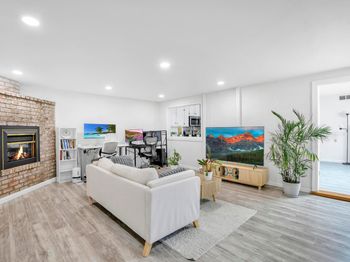 185 Evening Star Ct