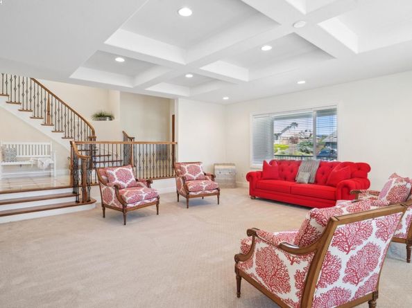 367 Mt Washington Way, Clayton CA 94517