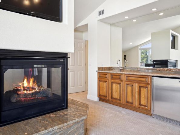 367 Mt Washington Way, Clayton CA 94517