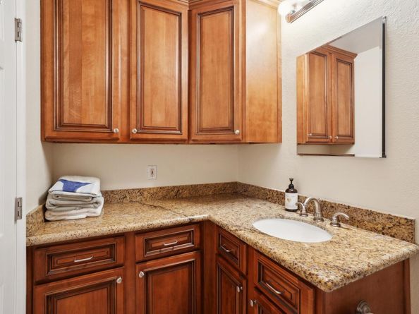 367 Mt Washington Way, Clayton CA 94517