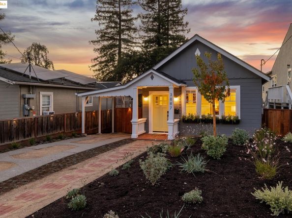 3887 Forest Hill Ave, Oakland CA 94602
