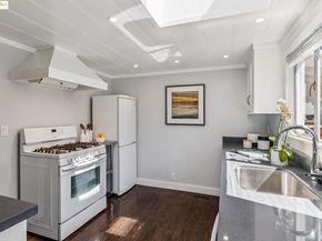 3887 Forest Hill Ave, Oakland CA 94602